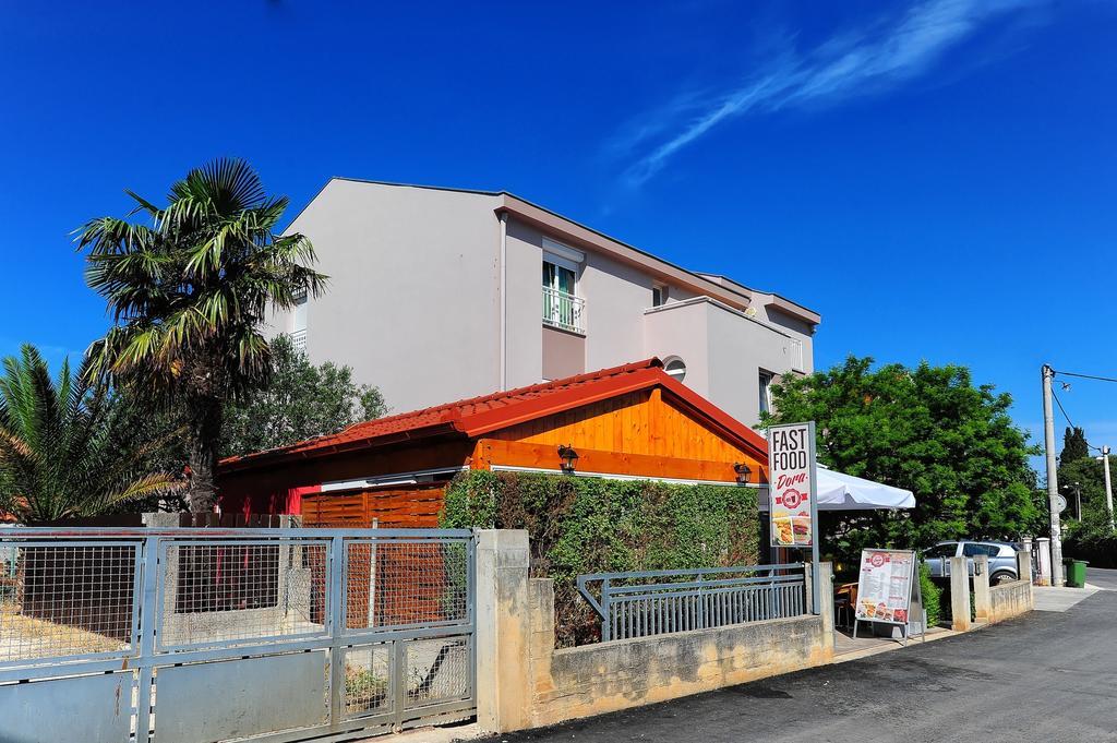 Apartments Magdalena Bibinje Exterior foto